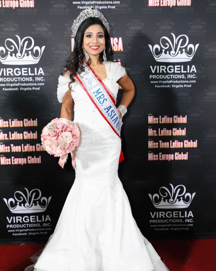 Saroja Alluri won Mrs.ASIA USA 2023 title
